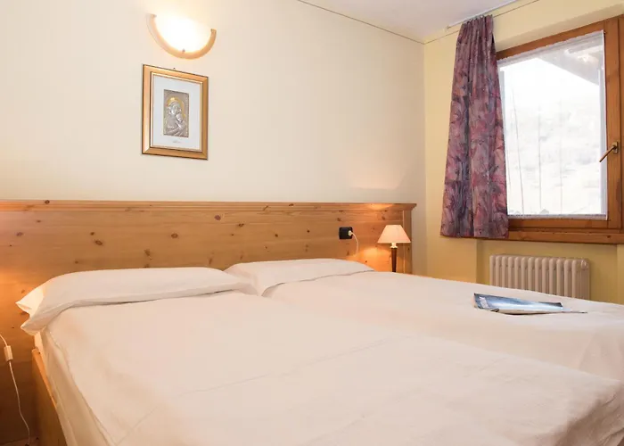 Levanto アパート リヴィーニョ